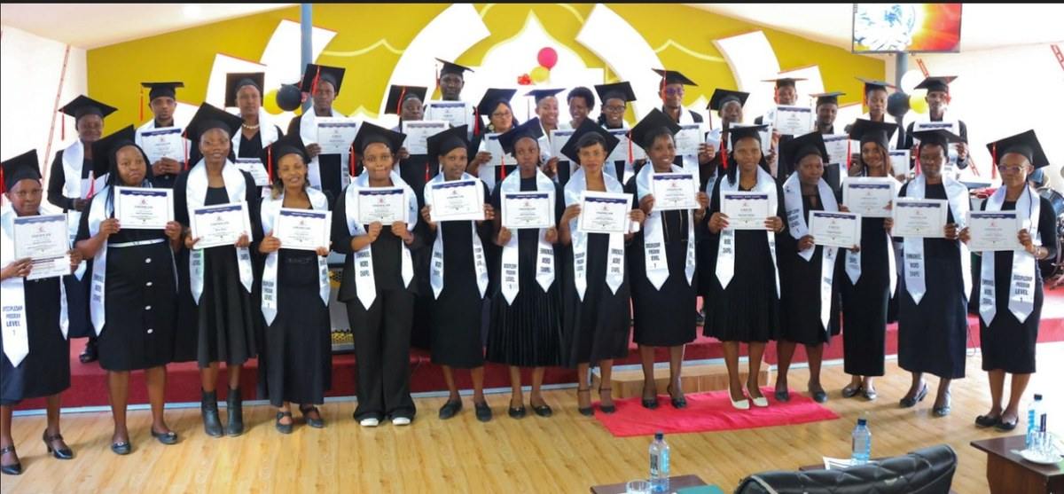 Discipleship Level 1 graduates with Rev. Frank and Pastor Karen